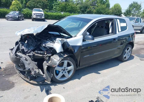 2008 Volkswagen Rabbit S z USA, uszkodzony, nr VIN WVWAA71K48W053917